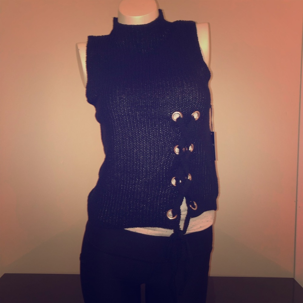 Forever 21 brand new Black top